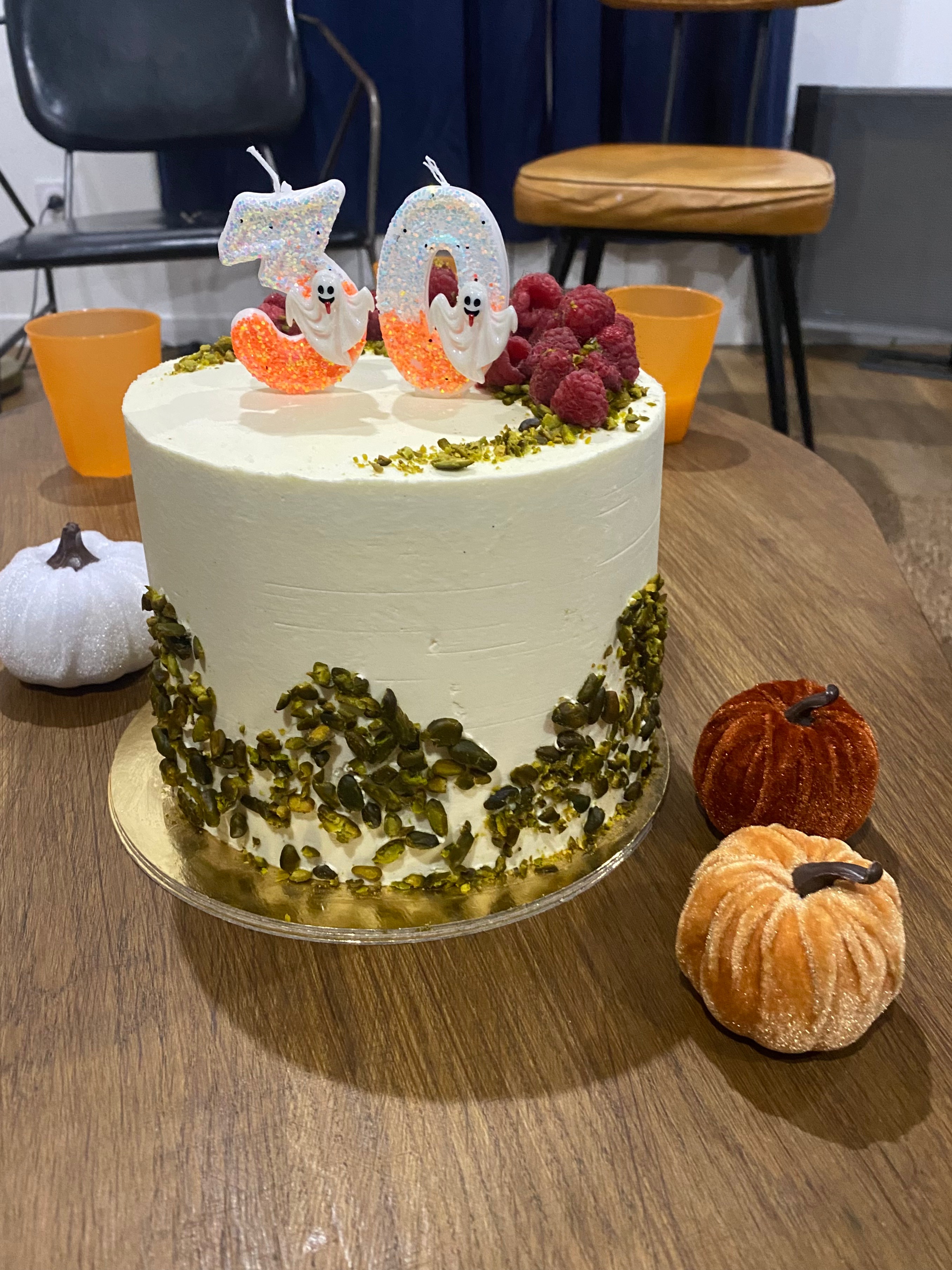 Layer Cake I Pistache & Framboise